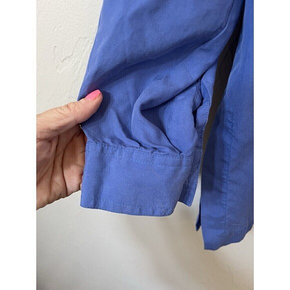 90s Lord & Taylor Silk Blue Button Down Blouse Tailored Size Medium Shirt Top - Picture 8 of 9